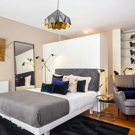 Chic & Cozy Studio Apartment